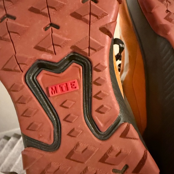 VANS MTE Crosspath VN000CVU52K Orange US Mens Size 10.5 - Picture 9 of 9